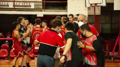 Rocamora irá por la recuperación ante Lanús en un duelo con urgencias similares