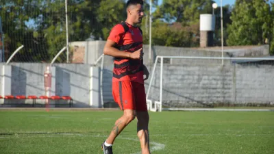 Patronato sufrió una baja defensiva antes de viajar a Buenos Aires