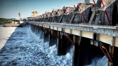 Darán tratamiento prioritario a la mercadería afectada a la renovación de Salto Grande