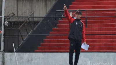 “Decir que somos nuestros propios rivales es no tener en cuenta a Racing”, afirmó Sciacqua