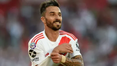 River oficializó la salida de “Nacho" Scocco