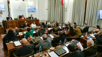 En el marco de la décima sesión del 144º Período Legislativo, presidida por la vicegobernadora Laura Stratta, se dio media sanción al proyecto de ley que establece la Promoción y Protección Integral de la Primera Infancia.