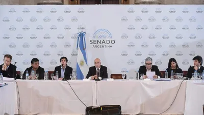 El debate en las comisiones de Presupuesto, Legislación General y Asuntos Constitucionales.