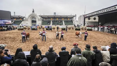 Mauricio Macri y “el campo” criticaron con dureza a Javier Milei y le exigen que bajen las retenciones y profundice una devaluación.