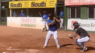 Softbol: las selecciones masculinas mayor y sub 23 concentraron en Paraná