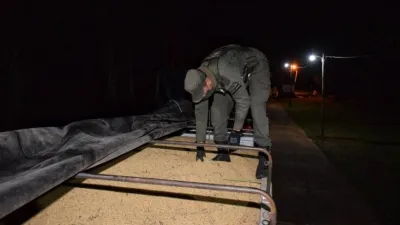 Incautaron en Corrientes 29 toneladas de soja que eran transportadas desde Entre Ríos