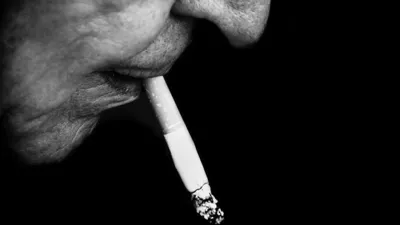 En un fallo sin precedentes, la Justicia condenó a una tabacalera a indemnizar a la familia de un hombre que murió de cáncer de pulmón.