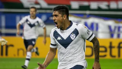 Copa Libertadores: Vélez superó a Unión La Calera y se acercó a la clasificación