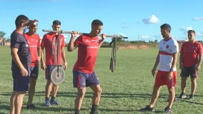 Depro entrena