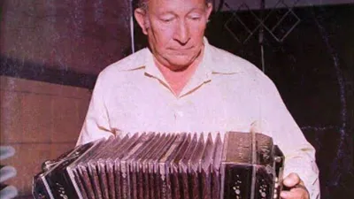 Tránsito Cocomarola 