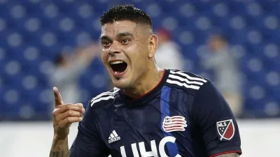 MLS: el entrerriano Gustavo Bou renovó por dos años con New England Revolution