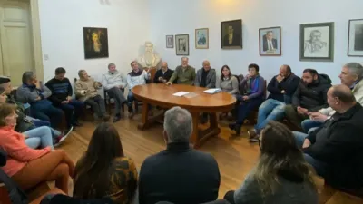 Acuerdo político entre el Movimiento de Unidad Radical y LIRER