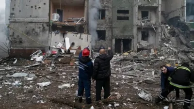 Ucrania y Rusia acordaron un alto el fuego temporal para corredores humanitarios