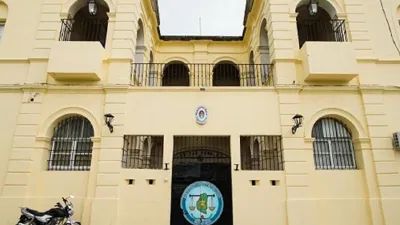 “Los internos que causaron la coacción fueron trasladados: uno fue al penal de Federal y el otro al de Gualeguaychú”, comunicó el Servicio Penitenciario. El interno que sufrió la agresión sigue en Gualeguay.