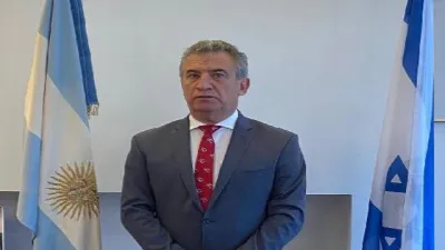 Urribarri en la Embajada argentina en Israel