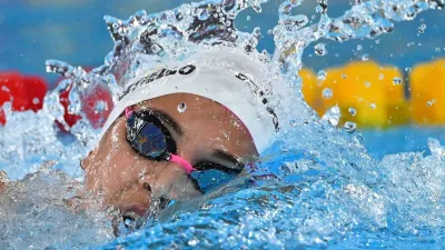 Natación: Delfina Pignatello abrió el Sudamericano con el oro en los 800 metros libres