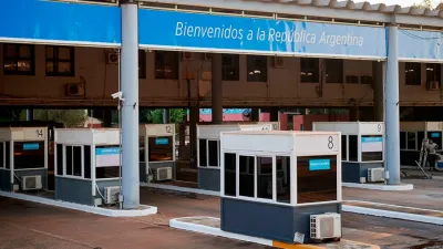 Definieron criterios para establecer "corredores seguros" de ingreso al país