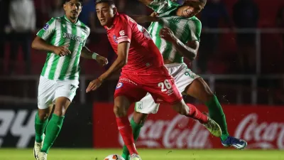 En La Paternal, Argentinos cayó con Racing de Montevideo por la Copa Sudamericana