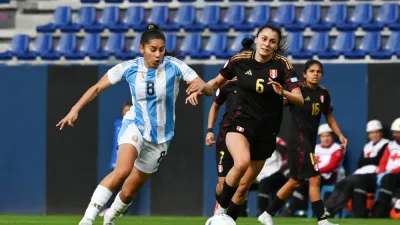 Argentina venció a Perú 1 a 0