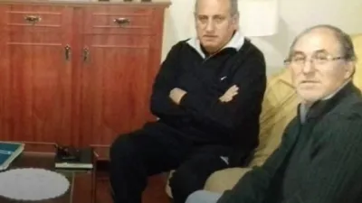 Rossi junto a Vega (quien luego lo impugnó), durante la campaña de 2023.