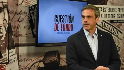 Para Guillermo Michel “hay que discutir gas, puertos y producción; no si uno es peronista o cuca en Entre Ríos”. Además, advirtió que el narcotráfico debe ponerse como prioridad en la agenda porque es el gran desafío en estos tiempos.