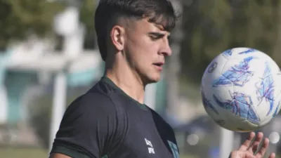 Fútbol: Tomás Rouiller es la quinta cara nueva de Atlético Paraná