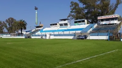 Estadio Manuel y Ramón Núñez - Gimnasia de Concepción del Uruguay.