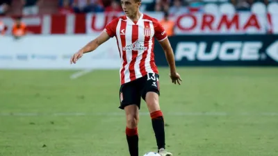 Estudiantes de La Plata analiza desprenderse del entrerriano Gastón Benedetti