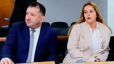 Kueider junto a Guinsel Juicio en ParaguayEdgardo