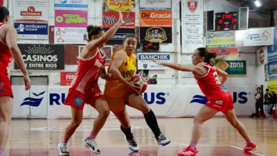 Nicole Tapari