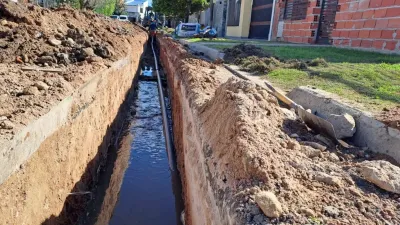 obra red de agua Paraná