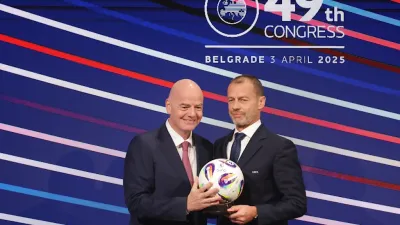 Infantino y UEFA