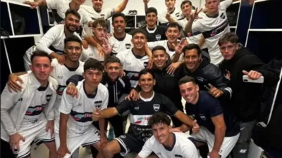 Universitario | Liga Paranaense de Fútbol 2026.