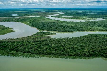 El Acuífero Guaraní está amenazado por la derogación de la Ley de Tierras y la explotación de recursos que propone el Gobierno Nacional casi sin controles.