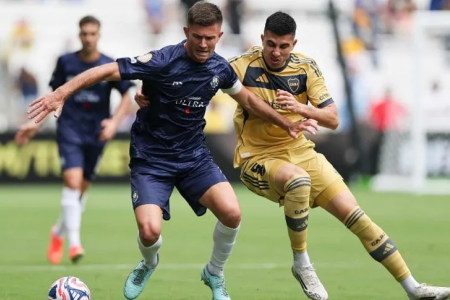 Mundial de Clubes: Boca empata, pero el partido está demorado por tormenta eléctrica