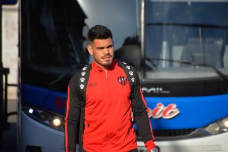 Recuperado de un desgarro, Axel Rodríguez se perfila para volver de titular en Patronato