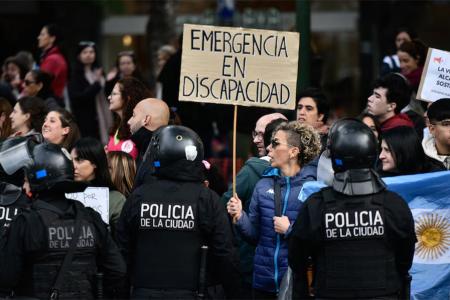 Marcha en reclamo de la declaración de emergencia en discapacidad.