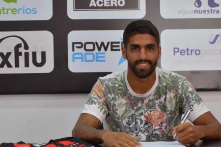 Liga Profesional de Fútbol: Fabio Vázquez extendió su contrato con Patronato