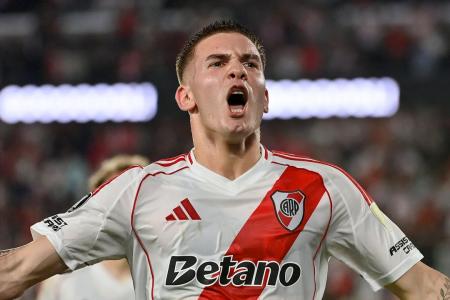 Franco Mastantuono pasó la revisión médica y firmó con Real Madrid