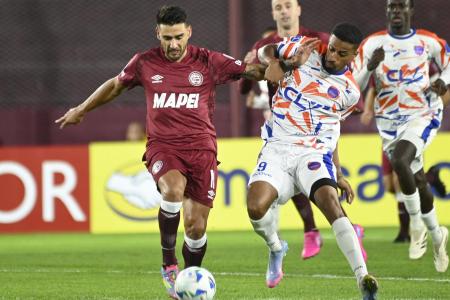 Lanús empató con Puerto Cabello y avanzó líder e invicto en la Copa Sudamericana