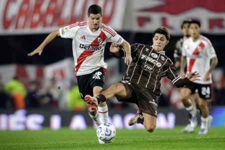 El entrerriano Vicente Taborda y Platense festejaron un triunfo histórico en el Monumental