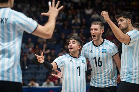 El paranaense Luciano Vicentín festejó a lo grande con Argentina en el debut por la VNL