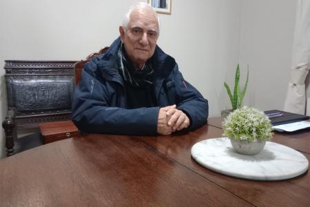Lozano y las redes sociales. “El uso no discernido de las redes sociales nos puede absorber en un mundo de fantasía. Genera vínculos con quienes están lejos, pero nos aleja de los que tenemos al lado”.