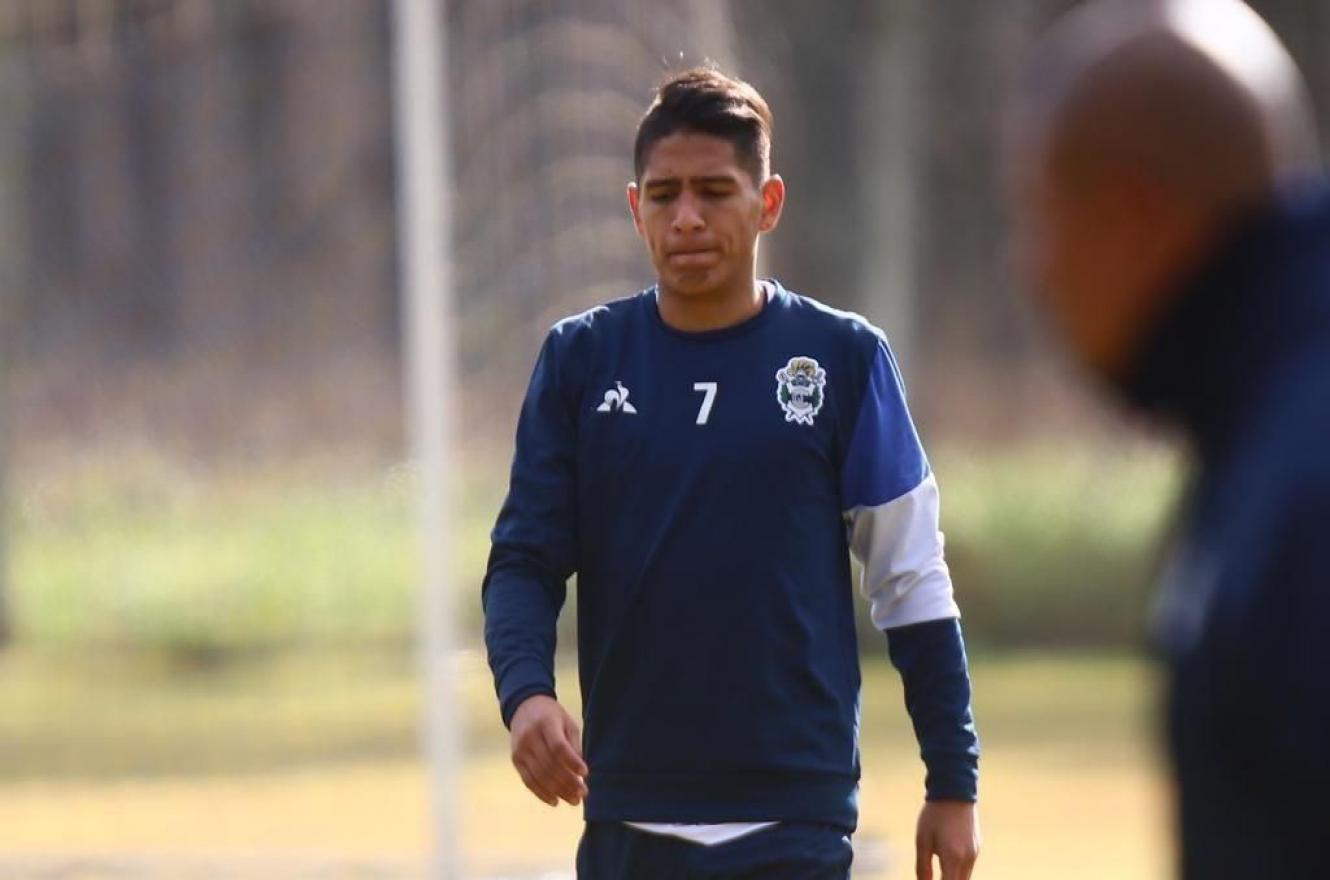 Aislaron a un entrerriano por ser contacto estrecho de caso positivo en Gimnasia La Plata