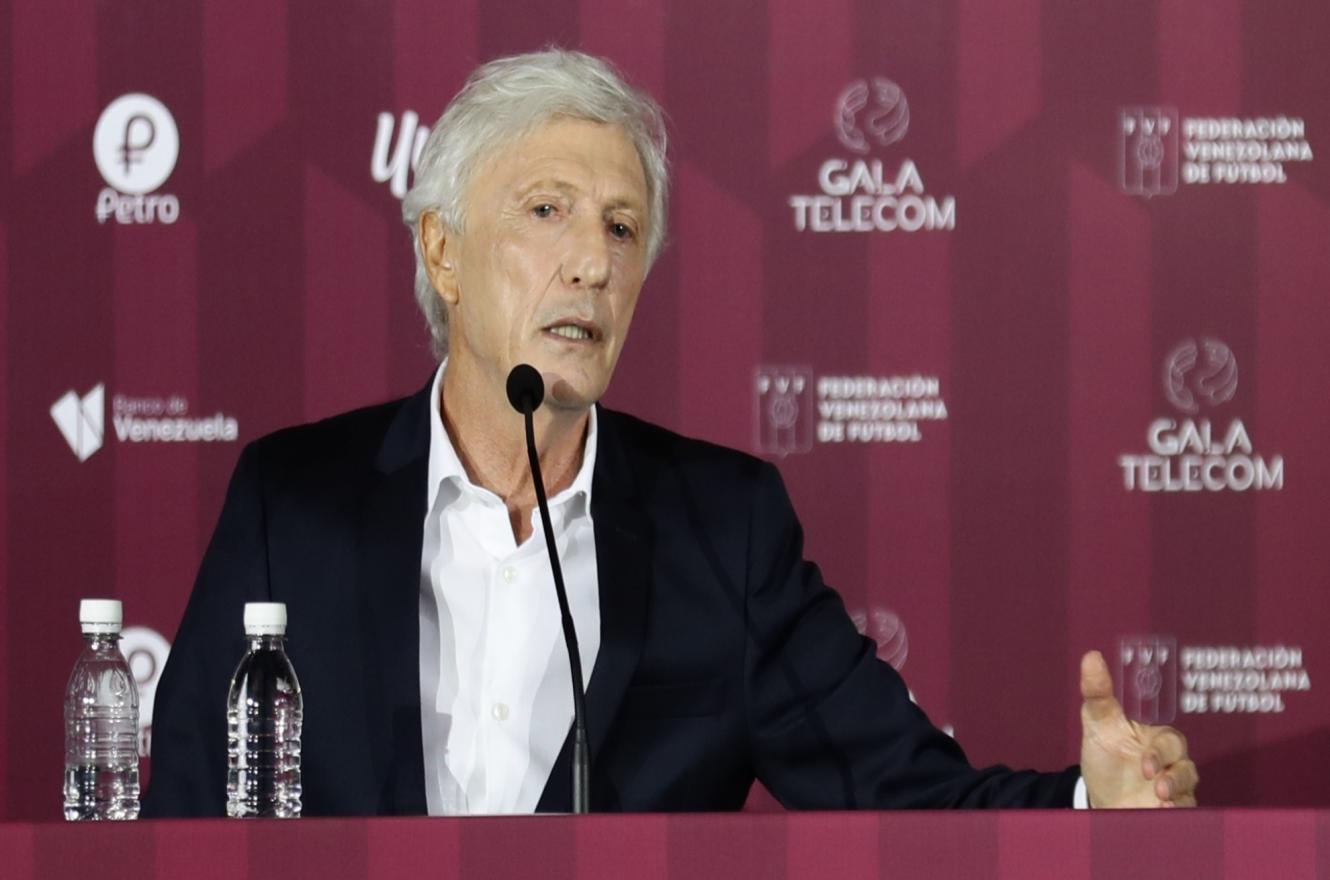 El entrerriano José Pekerman asumió en Venezuela: “Sé que estoy en el lugar correcto”