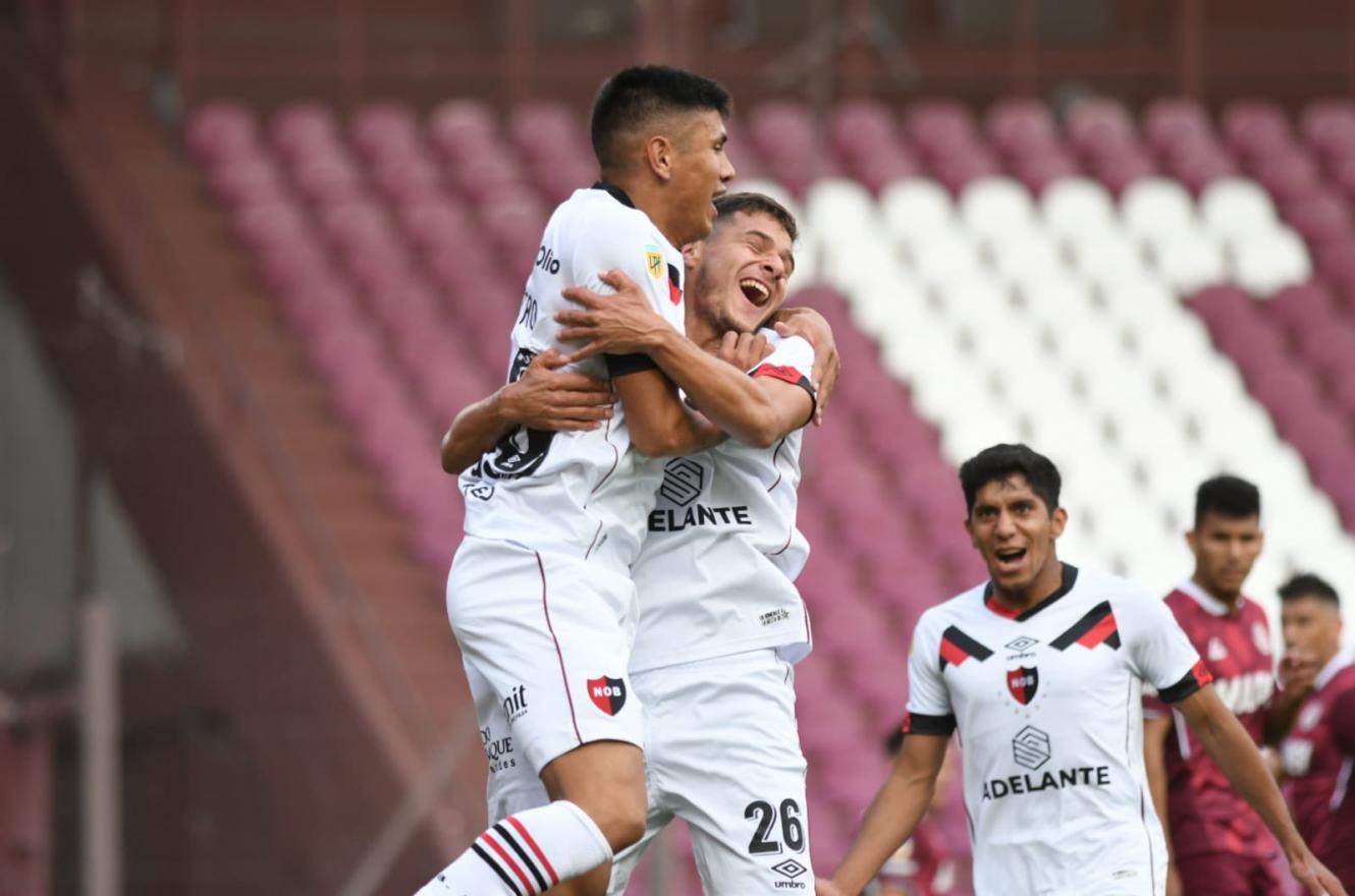 Newell’s sorprendió a Lanús y lo alejó de la punta del campeonato