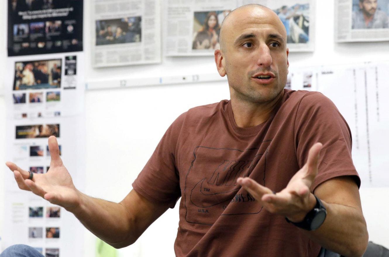 “Manu” Ginóbili se pronunció a favor de Federico Susbielles en la puja por la CABB