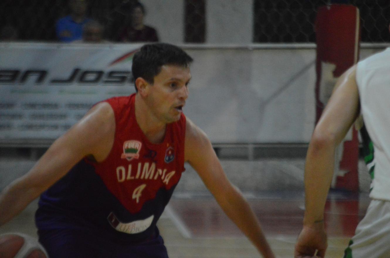 Nicolás Agasse: “Sería lindo coronar todo el esfuerzo de la temporada con un campeonato”