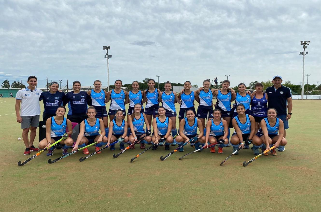 Hockey sobre césped: Paracao y Rowing son semifinalistas del Regional de Clubes D