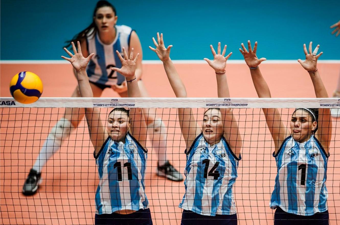 La entrerriana Nayla Da Silva aportó ocho puntos en la derrota de “Las Panteritas”